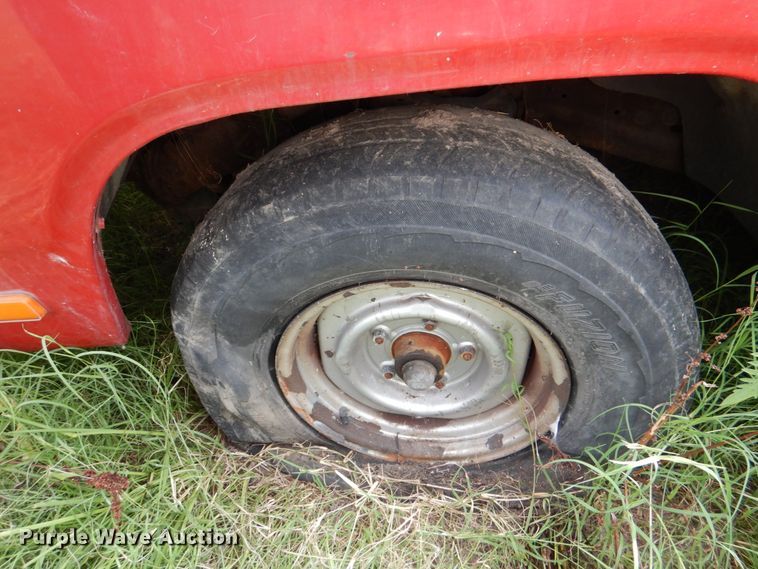 image for item IR9011 1993 Dodge Ram 150  pickup truck