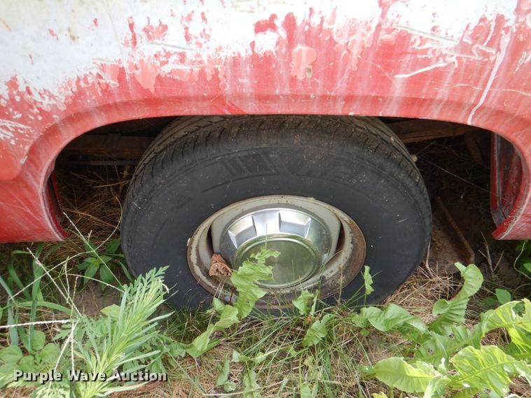 image for item IR9011 1993 Dodge Ram 150  pickup truck