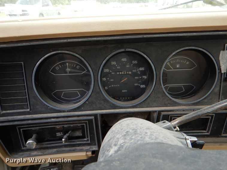 image for item IR9012 1986 Dodge Ram 150  pickup truck