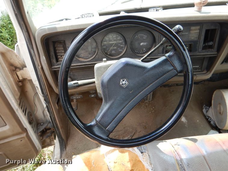 image for item IR9014 1991 Dodge Ram 150  pickup truck