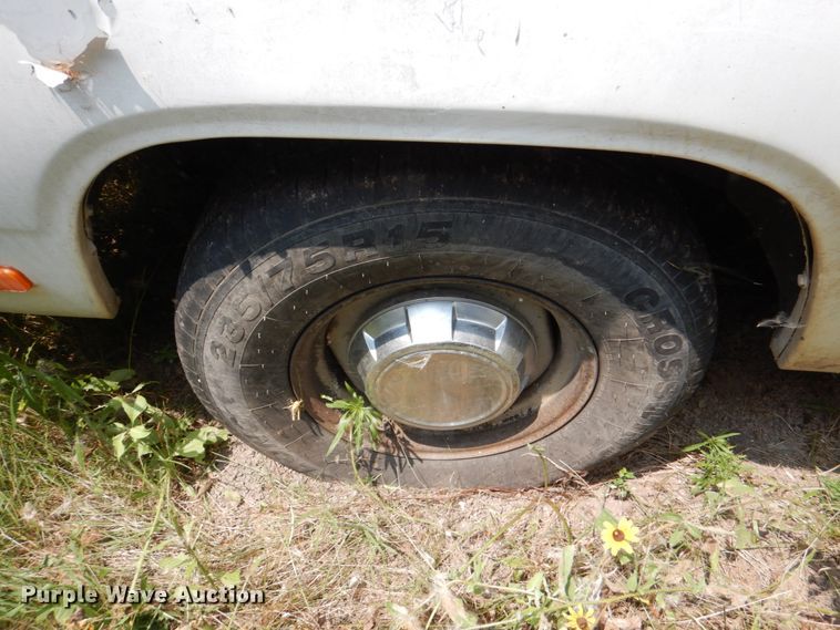 image for item IR9014 1991 Dodge Ram 150  pickup truck