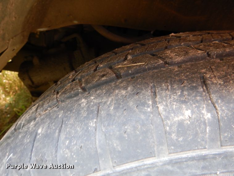 image for item IR9014 1991 Dodge Ram 150  pickup truck