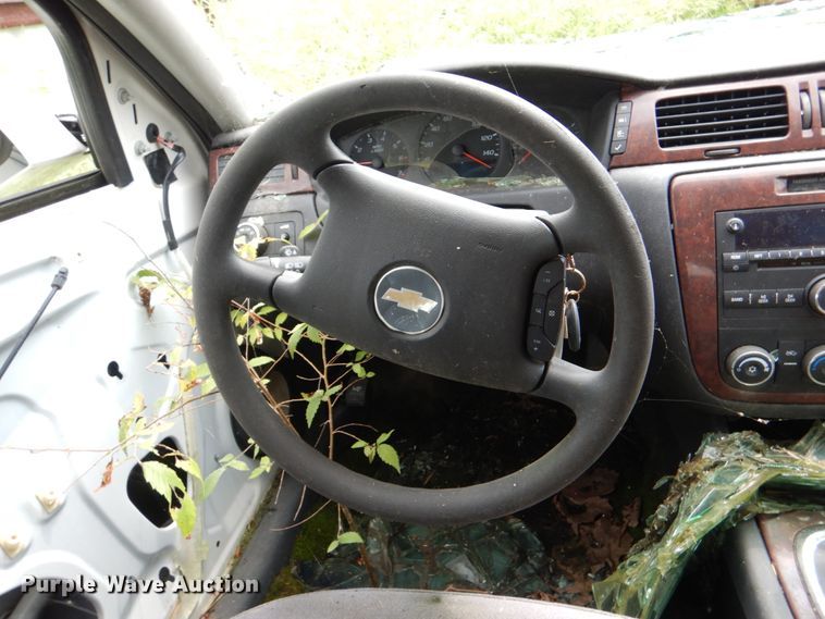 image for item IR9016 2008 Chevrolet Impala LS