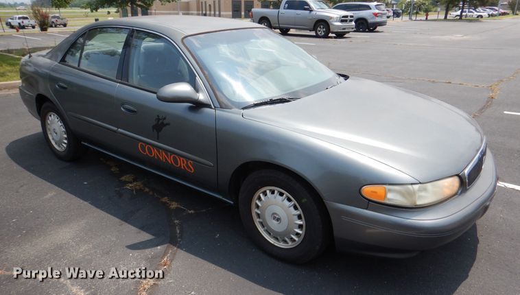 image for item IR9017 2005 Buick Century