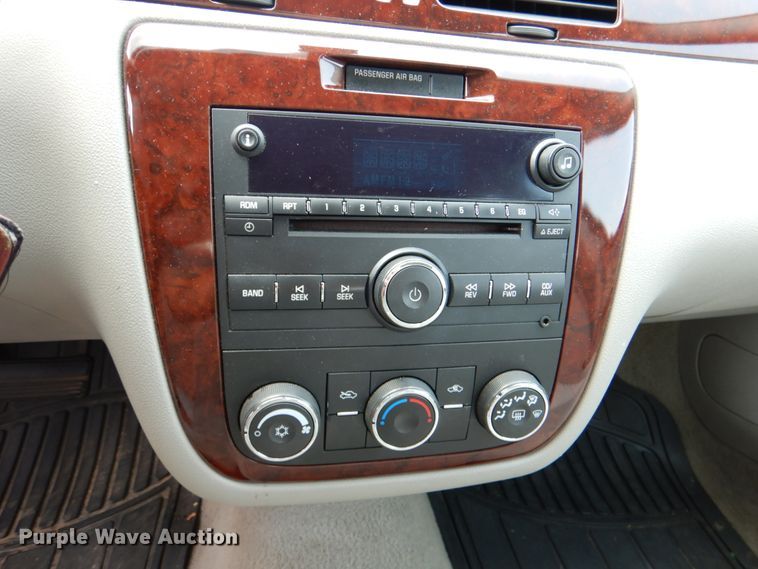 image for item IR9018 2006 Chevrolet Impala LS