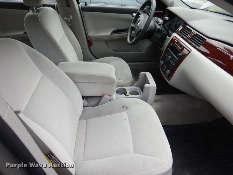 image for item IR9018 2006 Chevrolet Impala LS