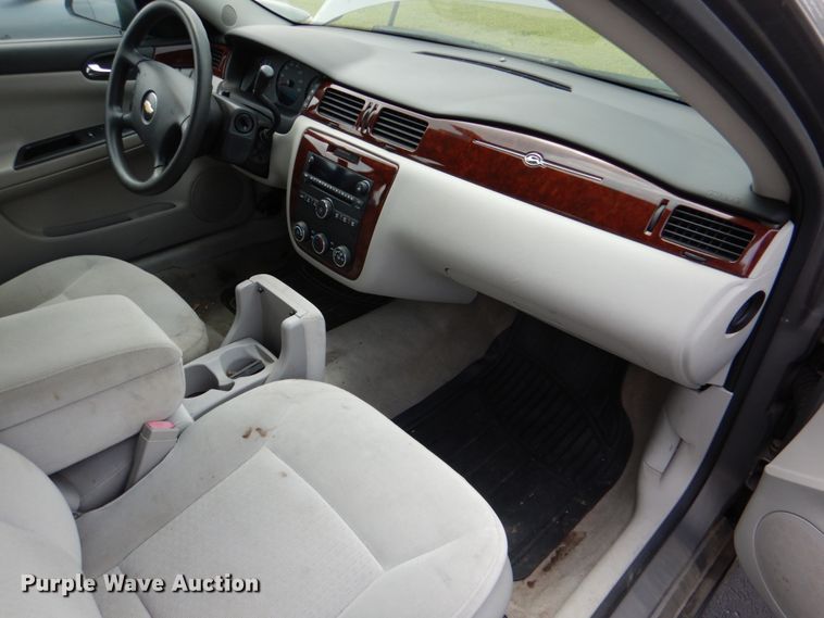 image for item IR9018 2006 Chevrolet Impala LS