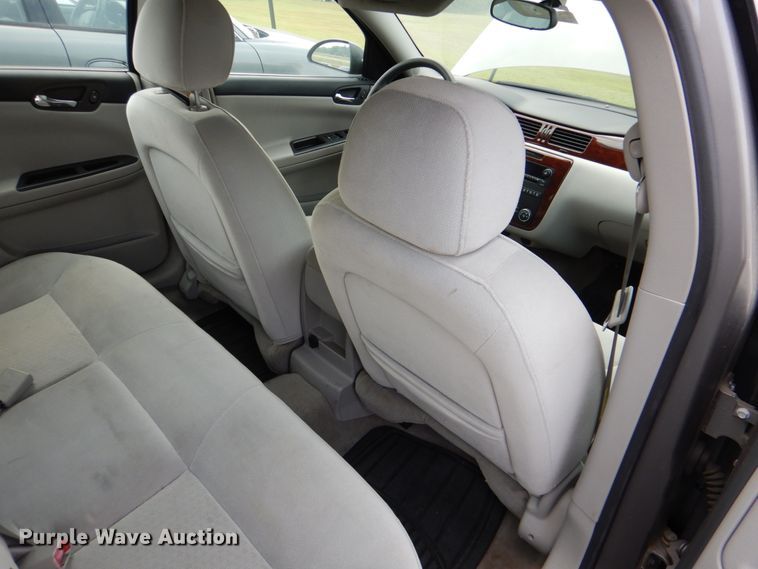 image for item IR9018 2006 Chevrolet Impala LS