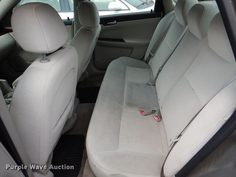 image for item IR9018 2006 Chevrolet Impala LS