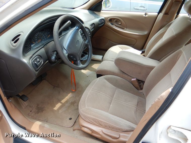 image for item IR9019 1997 Ford Taurus GL