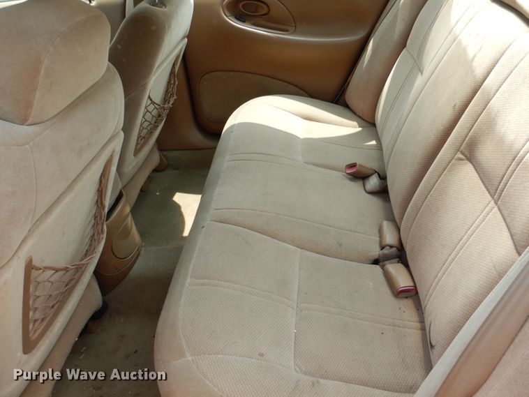 image for item IR9019 1997 Ford Taurus GL