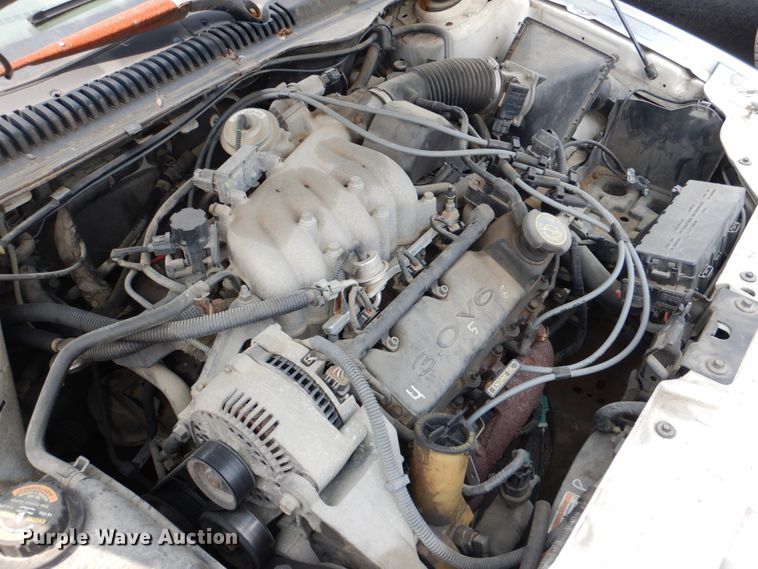 image for item IR9019 1997 Ford Taurus GL