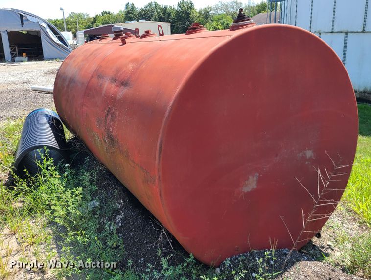 image for item IU9284 Tank