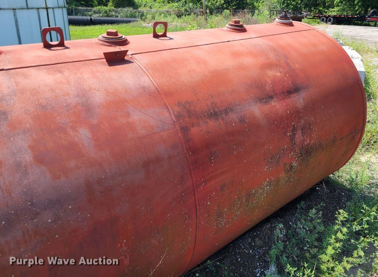 image for item IU9284 Tank