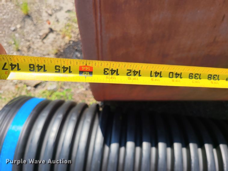 image for item IU9284 Tank