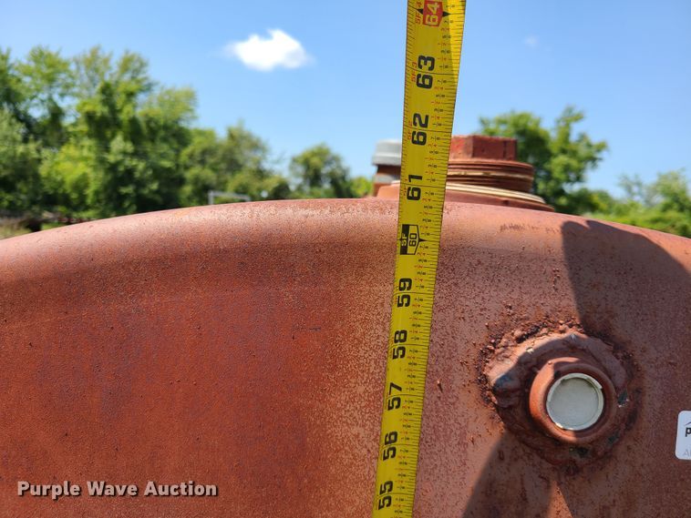 image for item IU9284 Tank