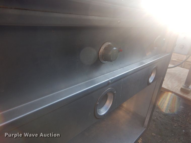 image for item JI9488 Food warming table