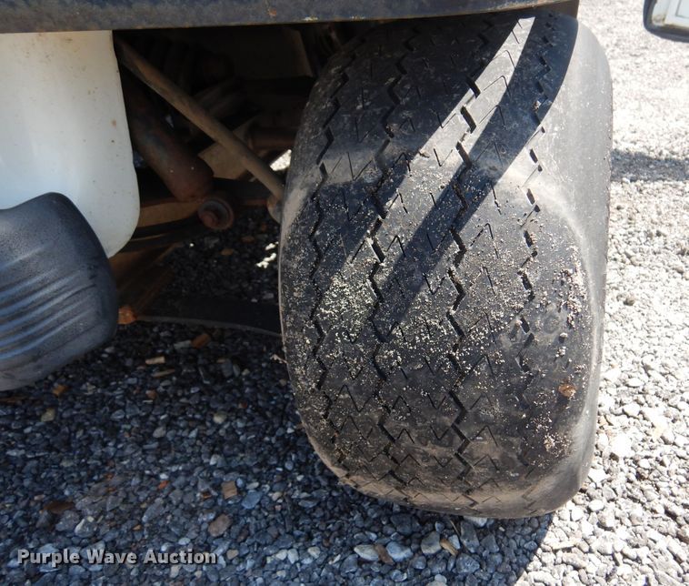 image for item JN9487 Club Car Carryall II  golf cart