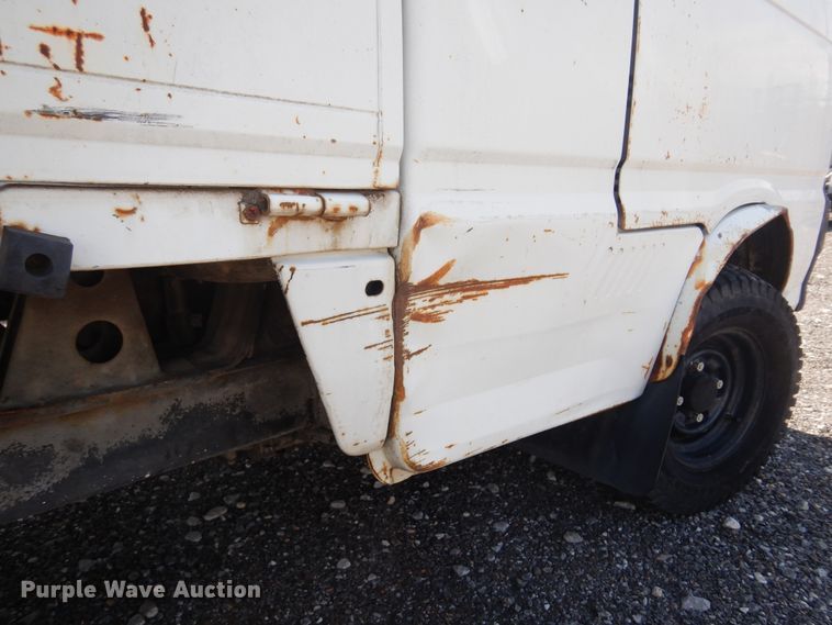 image for item JN9492 1996 Daihatsu HiJet  mini truck