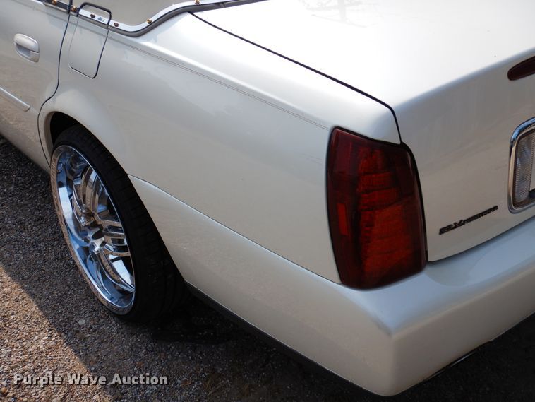 image for item JN9503 2003 Cadillac DeVille