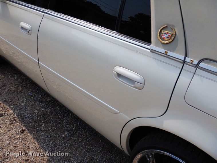 image for item JN9503 2003 Cadillac DeVille