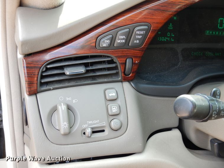 image for item JN9503 2003 Cadillac DeVille