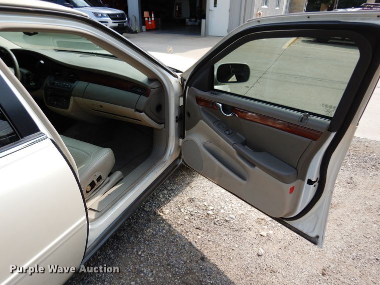 image for item JN9503 2003 Cadillac DeVille