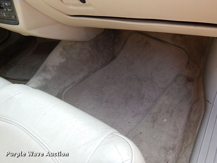 image for item JN9503 2003 Cadillac DeVille