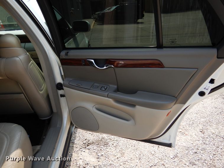 image for item JN9503 2003 Cadillac DeVille