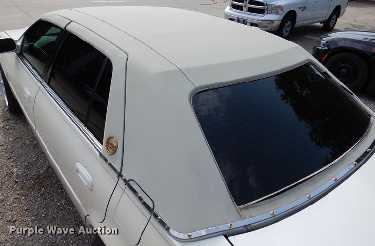 image for item JN9503 2003 Cadillac DeVille