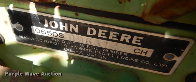 image for item JT9597 John Deere 650  MFWD tractor