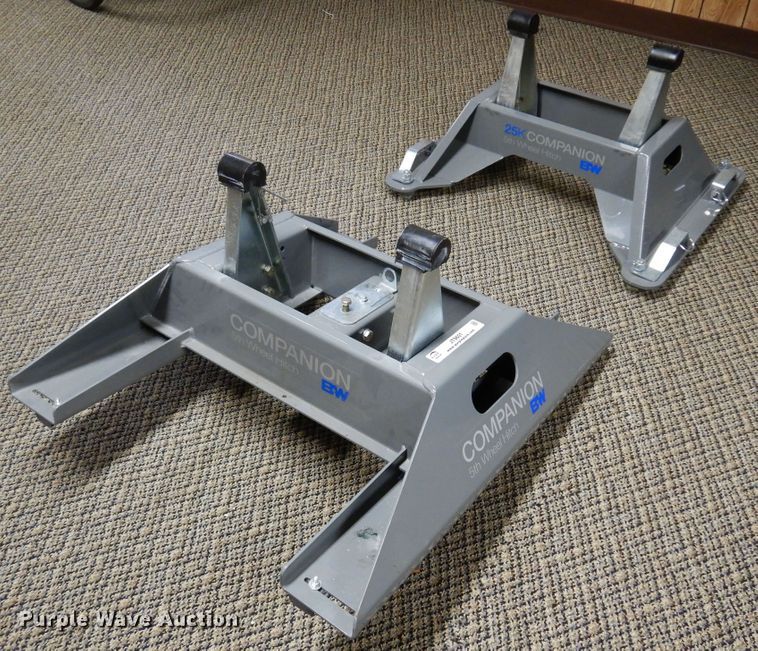 image for item JT9601 (2) B&W Companion fifth wheel bases