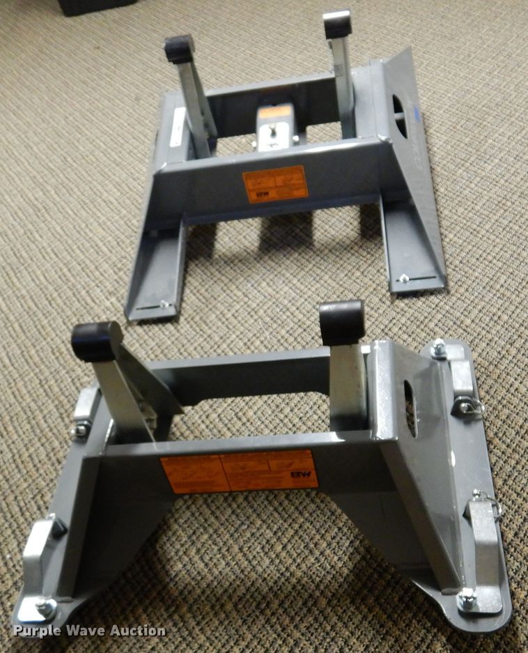 image for item JT9601 (2) B&W Companion fifth wheel bases