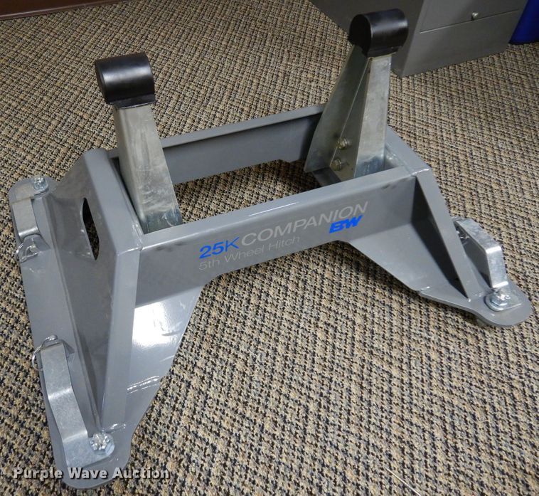 image for item JT9601 (2) B&W Companion fifth wheel bases