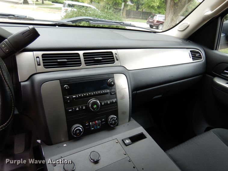 image for item JT9602 2013 Chevrolet Tahoe Police  SUV