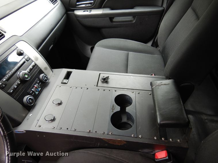 image for item JT9602 2013 Chevrolet Tahoe Police  SUV