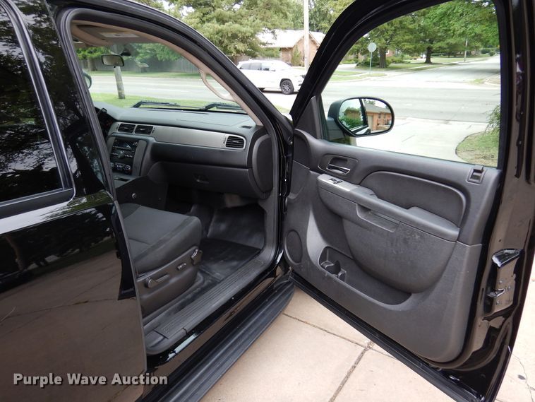 image for item JT9602 2013 Chevrolet Tahoe Police  SUV