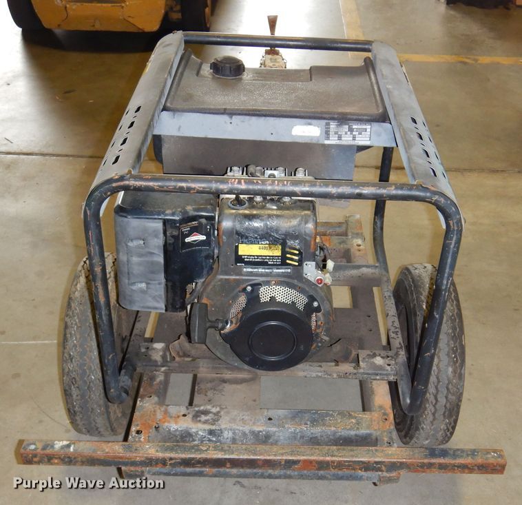 image for item JT9611 Homelight LR4400  generator