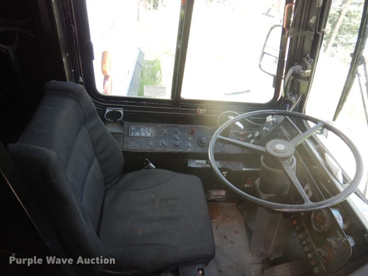 image for item JZ9902 2000 Orion  transit bus