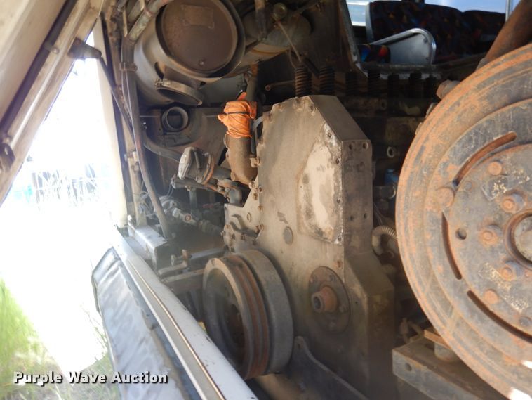 image for item JZ9902 2000 Orion  transit bus