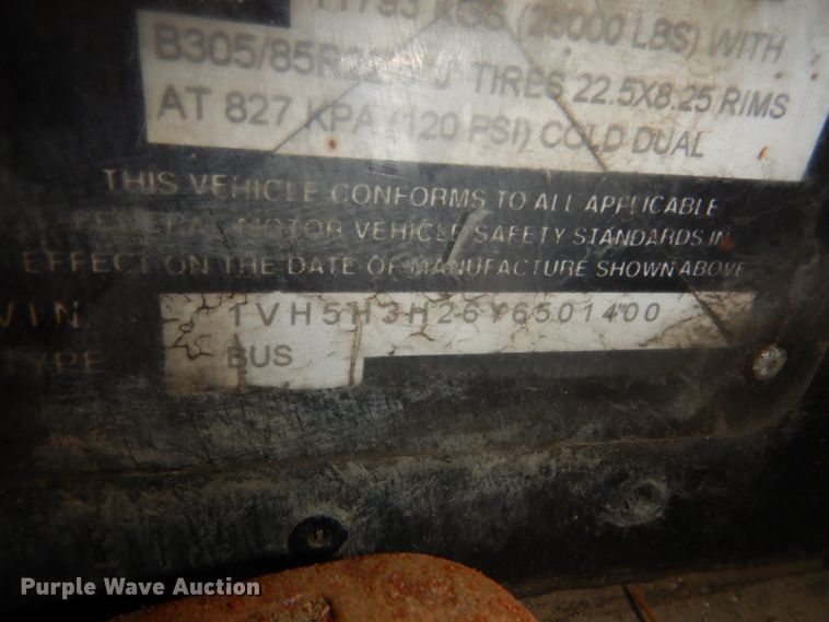 image for item JZ9902 2000 Orion  transit bus