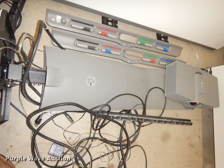 image for item KC9196 (2) smart boards