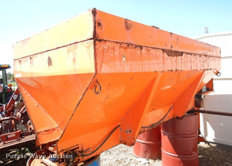 image for item KC9199 Henderson  spreader