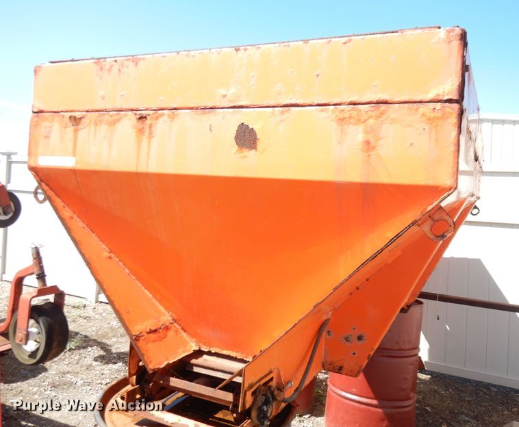 image for item KC9199 Henderson  spreader