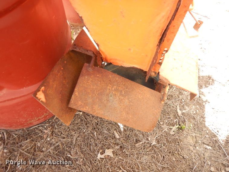 image for item KC9199 Henderson  spreader