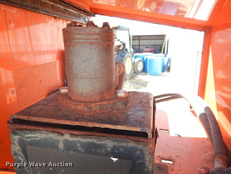 image for item KC9199 Henderson  spreader