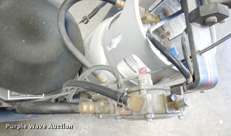 image for item KC9206 Eagle floor buffer