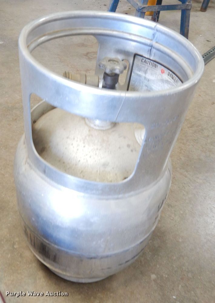 image for item KC9206 Eagle floor buffer