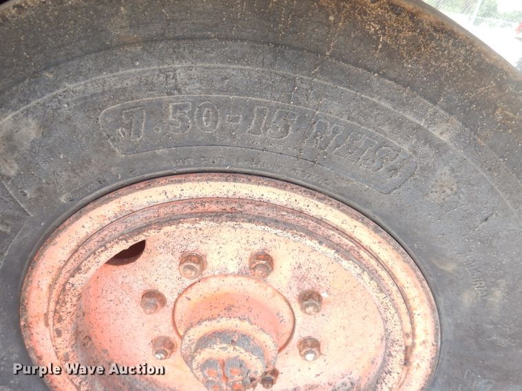 image for item KC9240 1995 Hamm GRW5  pneumatic roller