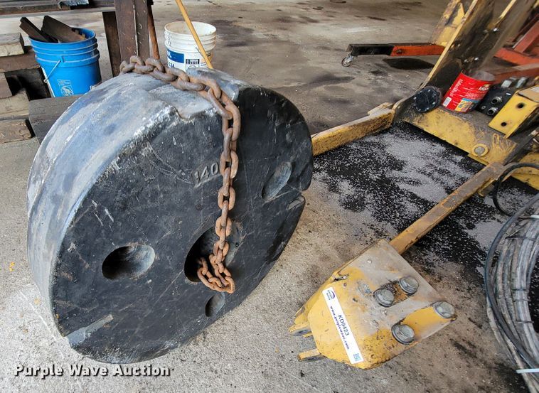 image for item KD9423 Tiger  side boom mower